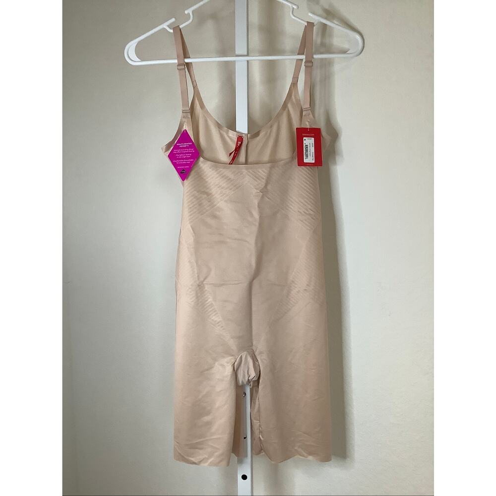 SPANX Women's Small Champagne Open Bust Mid Thigh Bodysuit Shapewear Sexy U4-1 - Picture 2 of 8